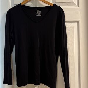 L.L. Bean Classic Black V-Neck Long Sleeve